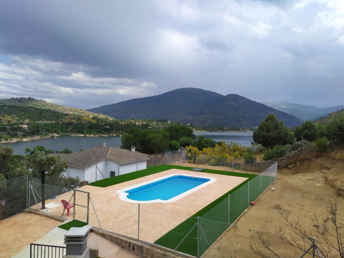 El Mirador Apartamentos El Barraco Екстер'єр фото